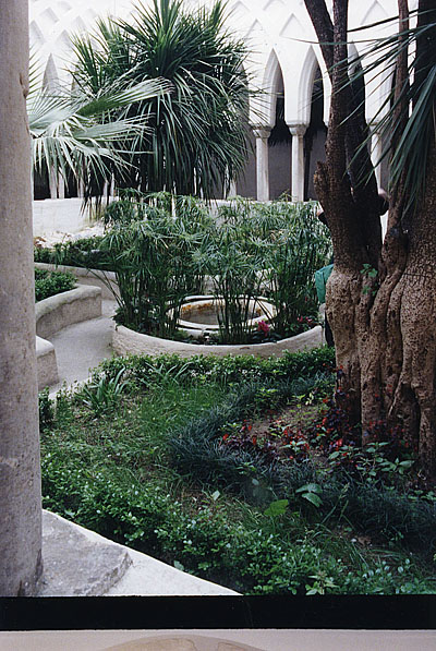 Photo: Ravelo Cloisters gardens on the Amalfi Coast | Photo: Marsha J Black